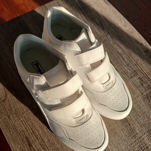 Mens Athletic Shoes